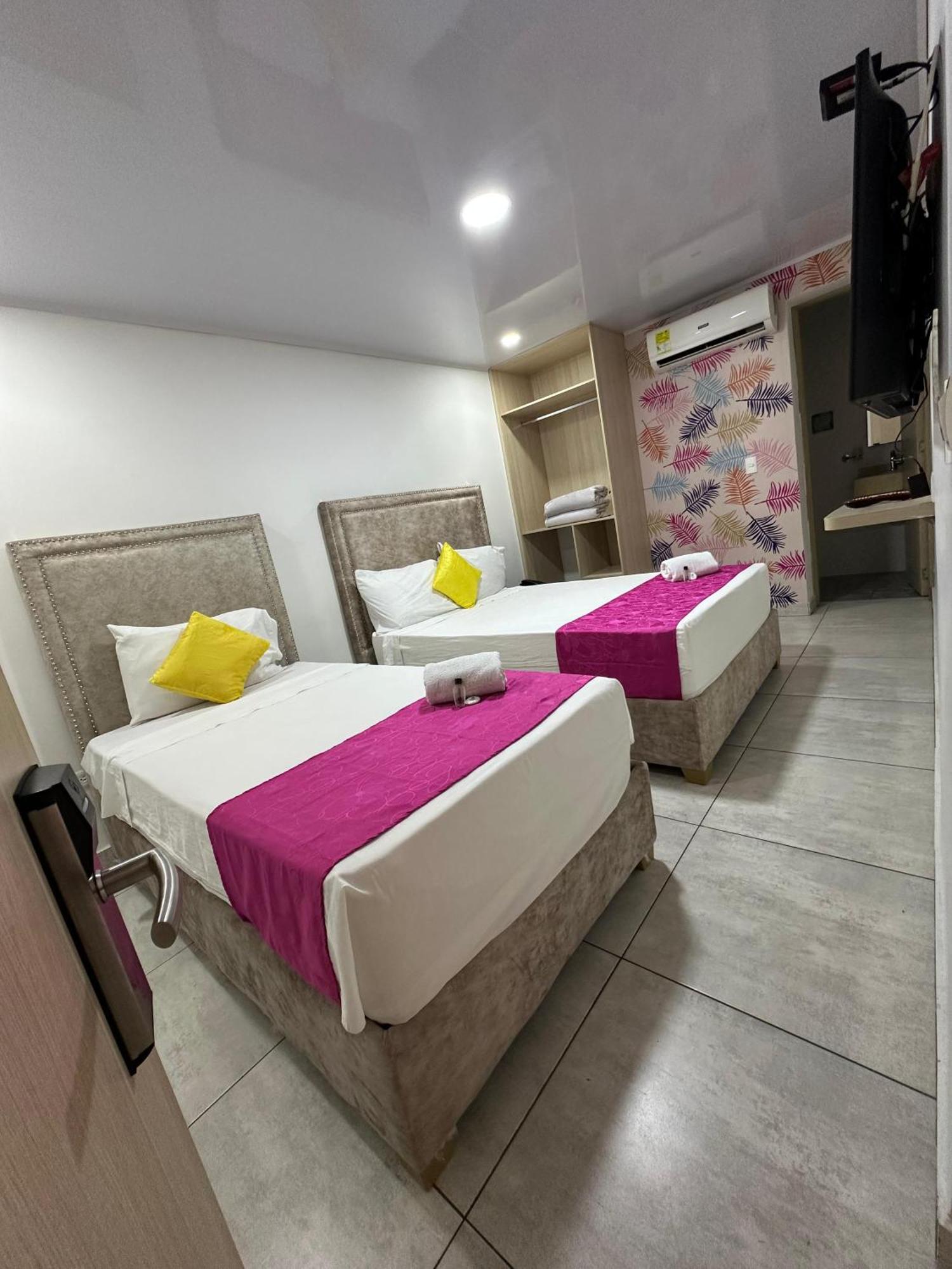 Hotel Millenium Victoria Plaza Cucuta Luaran gambar
