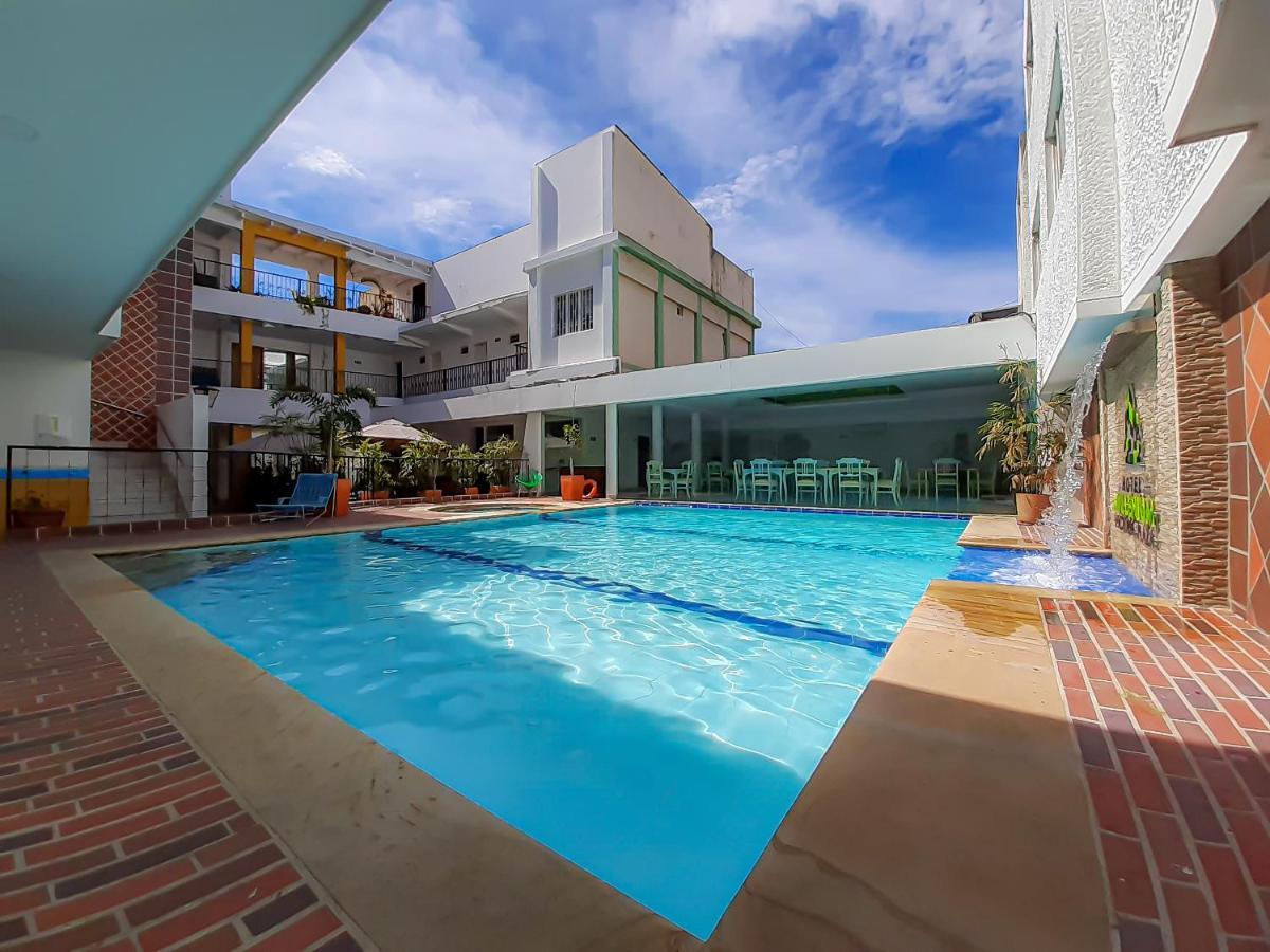 Hotel Millenium Victoria Plaza Cucuta Luaran gambar